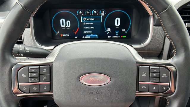 Used 2022 Silver Ford  image 38