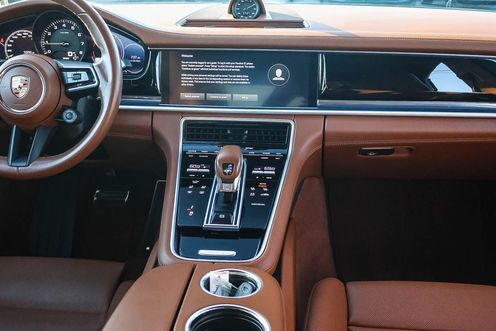 Used 2023 Green Porsche 4S Executive image 24