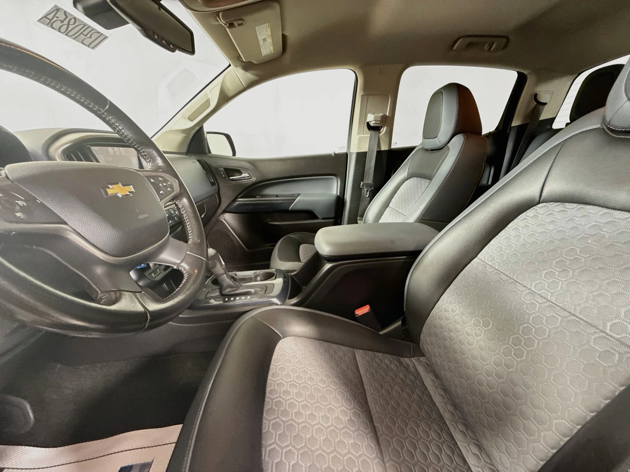 Used 2015 Red Hot Chevrolet 2WD Z71 image 21