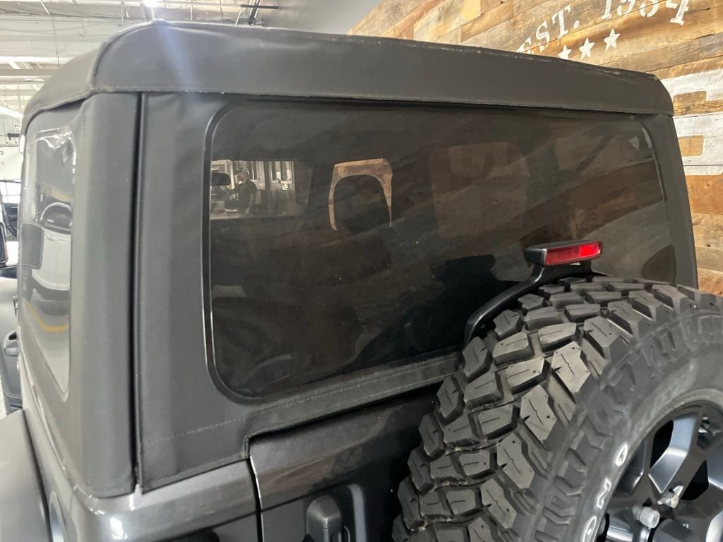 Used 2022 Crystal Metallic Jeep Willys image 18