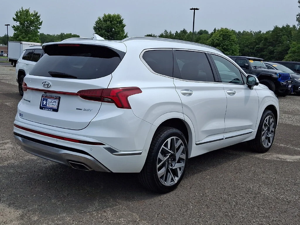 Used 2022 Quartz White Hyundai Calligraphy image 12