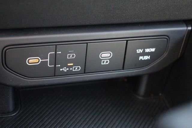 Used 2025 Steel Gray Kia LXS image 28