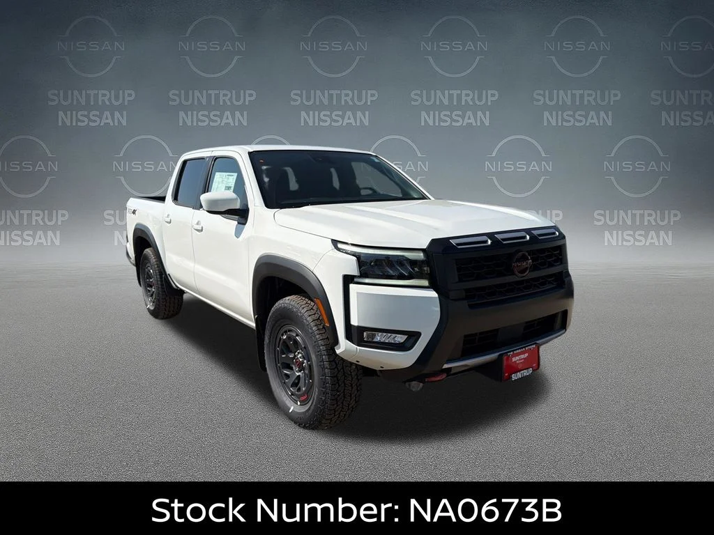 New 2026 White Nissan PRO-4X image 7