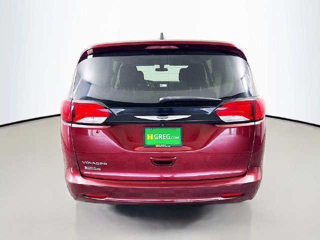 Used 2022 Velvet Red Pearlcoat Chrysler LX image 6