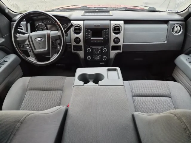 Used 2013 Red Ford XLT image 20