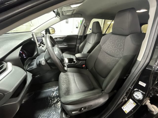 Used 2024 Midnight Black Metallic Toyota XLE image 19
