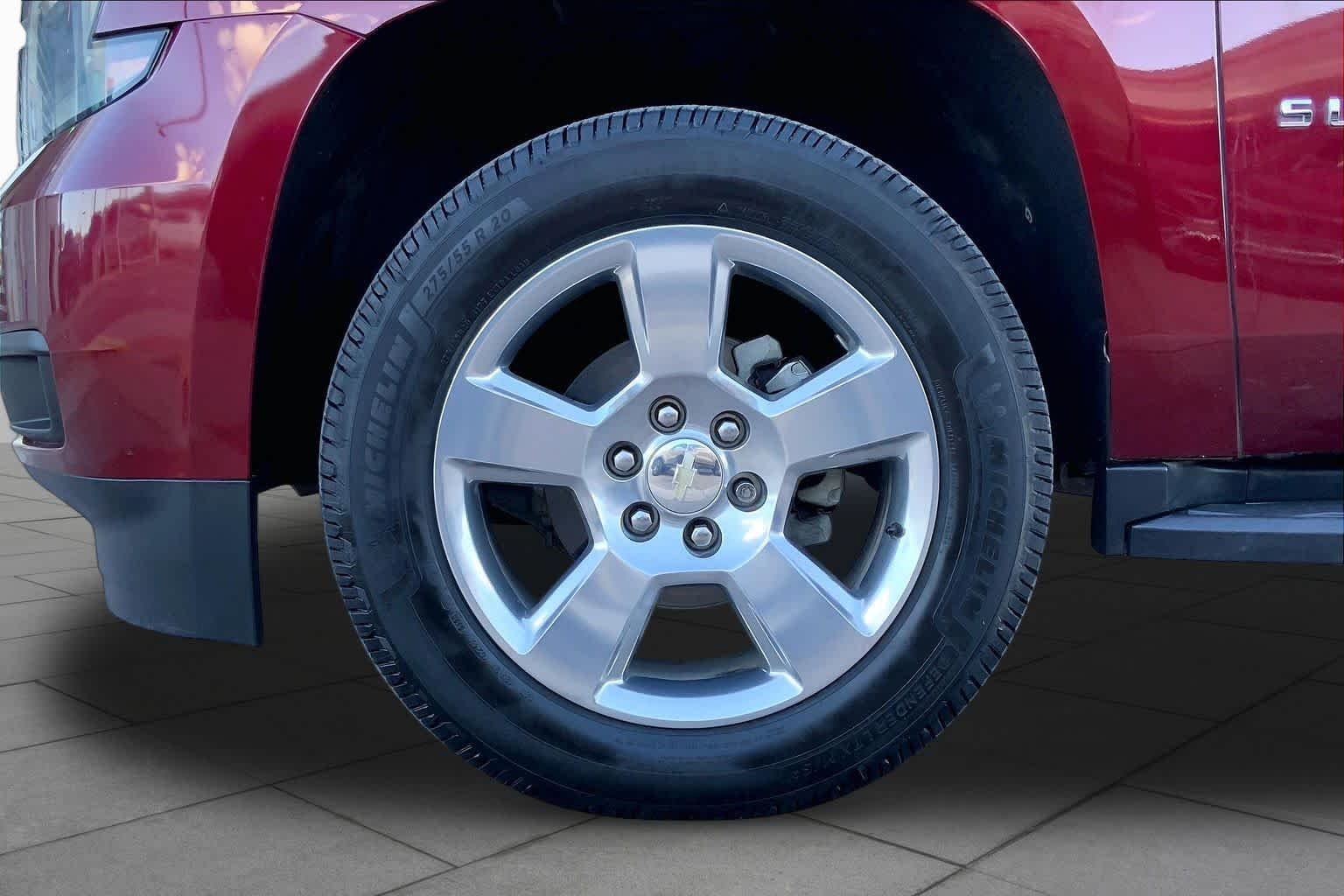 Used 2018 Siren Red Tintcoat Chevrolet LT image 11