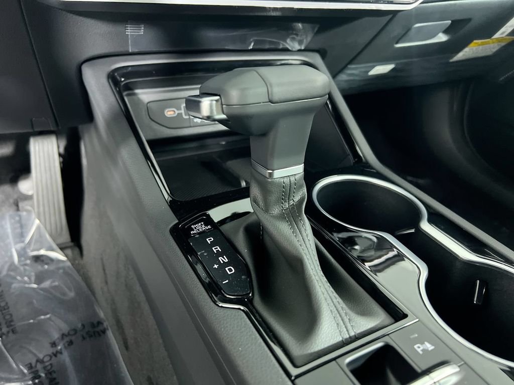 New 2026 Wolf Gray Kia GT-Line FWD image 21