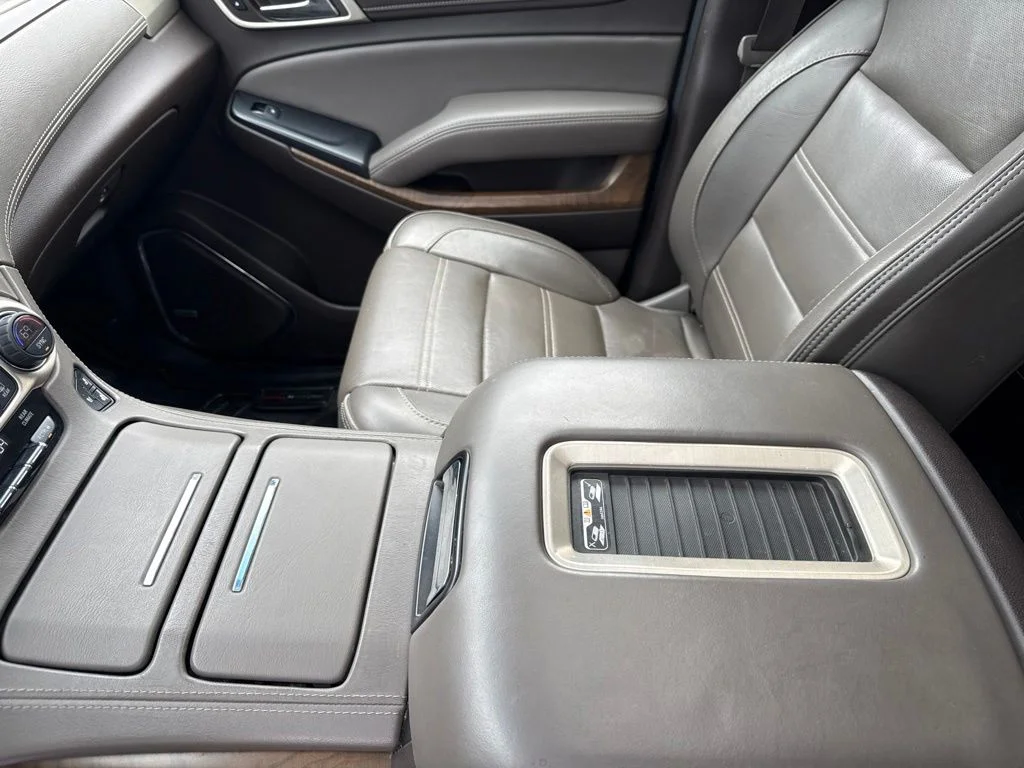 Used 2018 Gray GMC Denali image 39