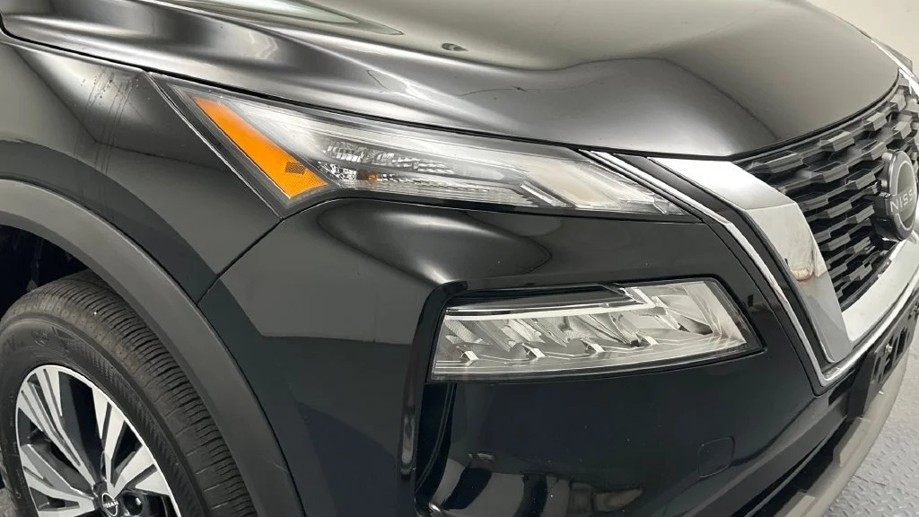 Used 2023 Black Nissan SV image 23