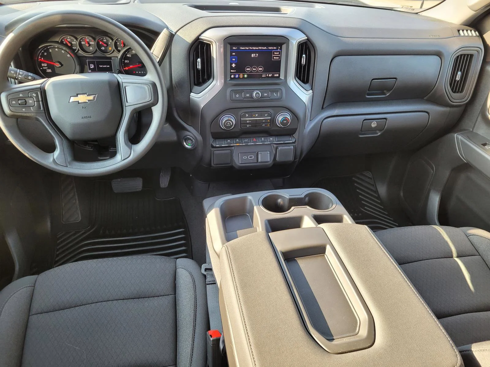 2026 Chevrolet Silverado 1500 Custom - Photo 9