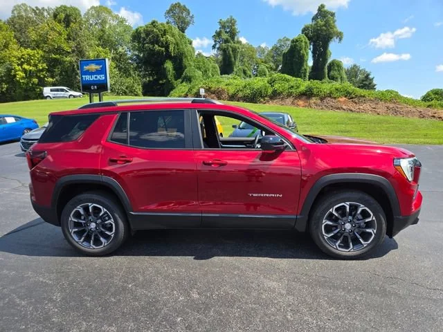 Used 2026 Volcanic Red Tintcoat GMC Elevation image 9