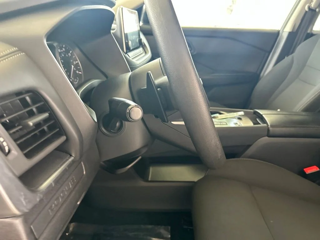 Used 2024 Silver Nissan S image 38