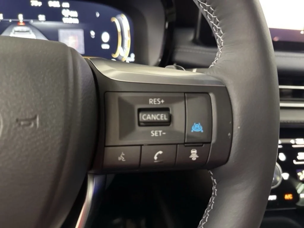 Certified Used 2026 White INFINITI SPORT image 14