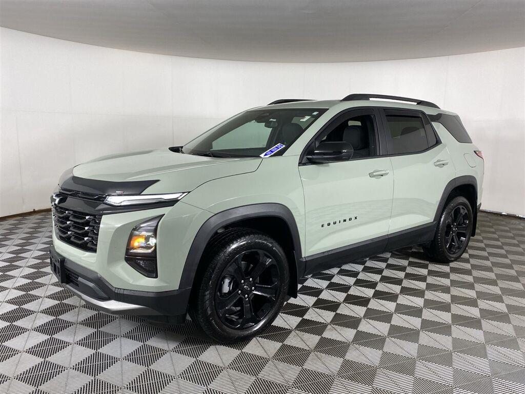 Used 2025 Gr Chevrolet  image 6