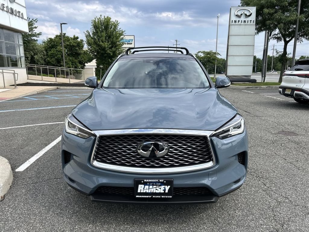 Certified Used 2023 Slate Gray INFINITI LUXE image 3