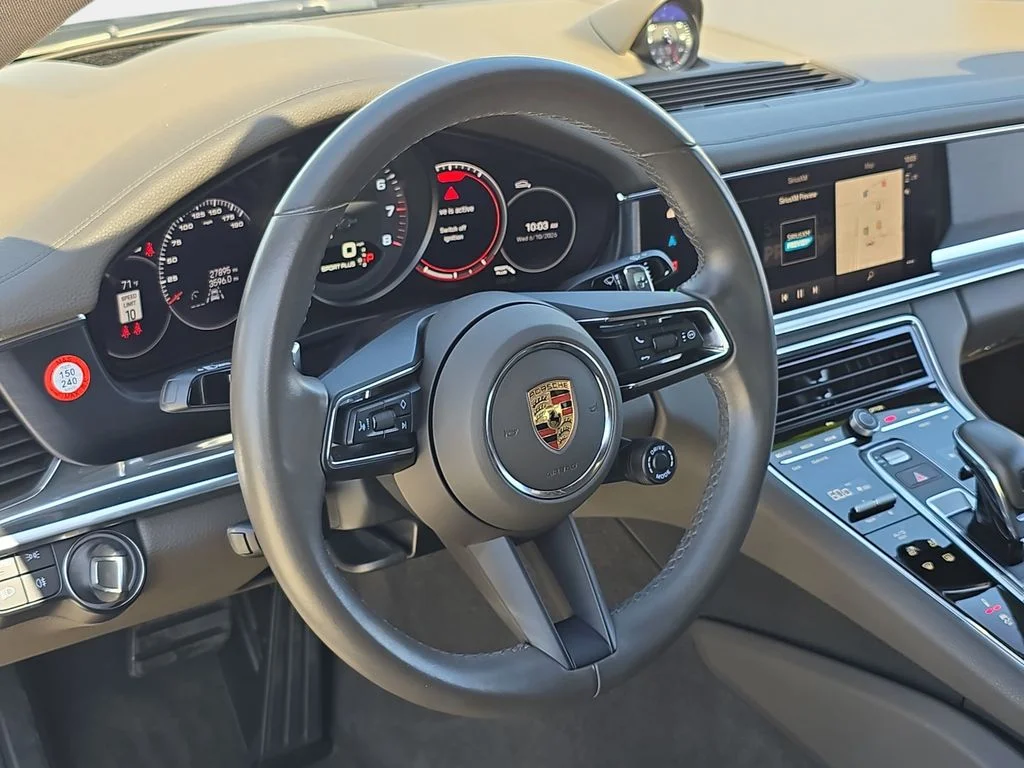 Used 2023  Porsche Platinum Edition image 19