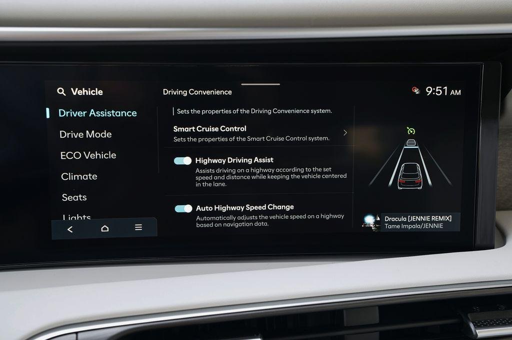 New 2026 Ecotronic Gray Pearl Hyundai SEL Premium image 16