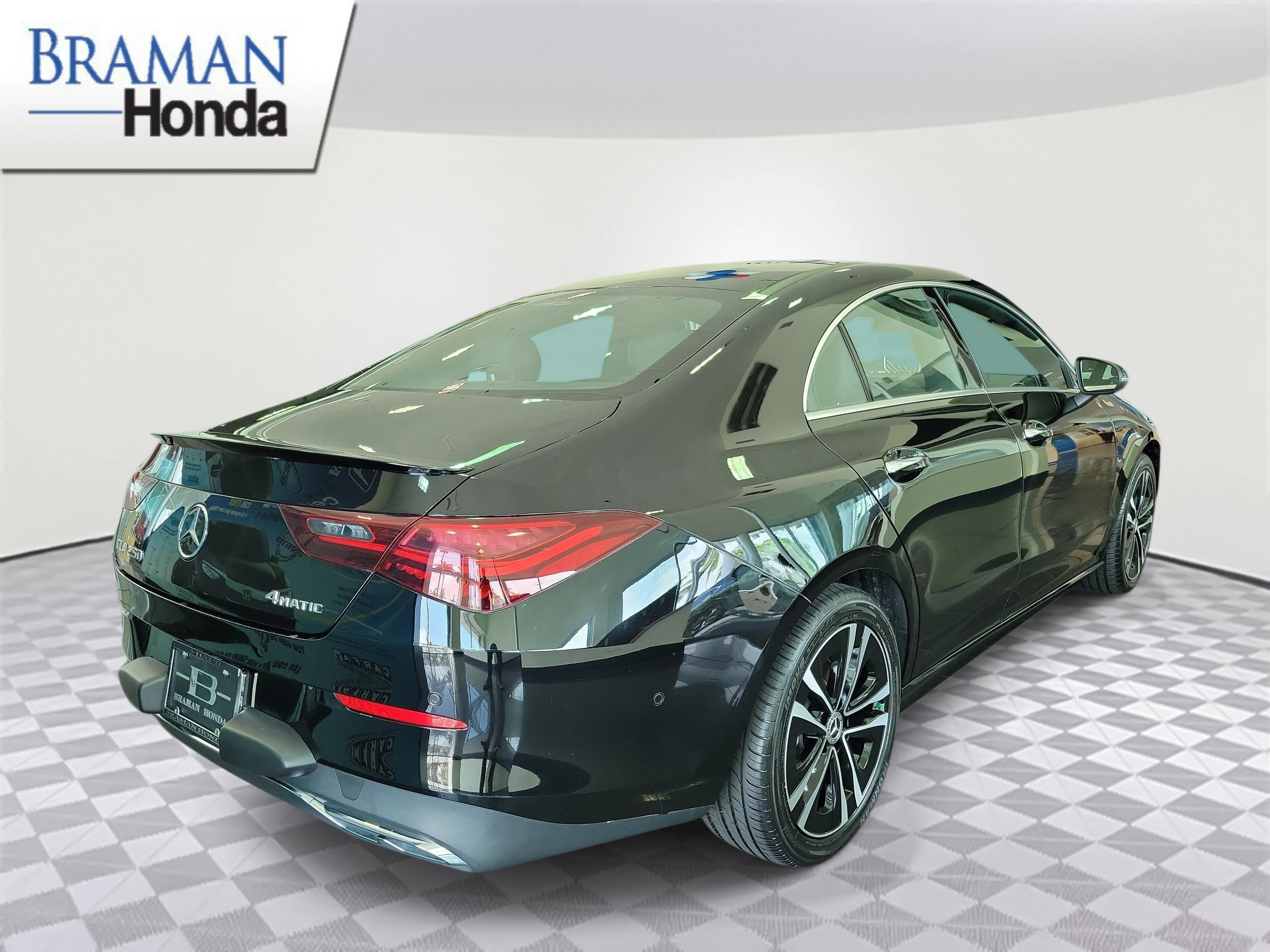 Used 2025 Night Black Mercedes-Benz CLA 250 image 3