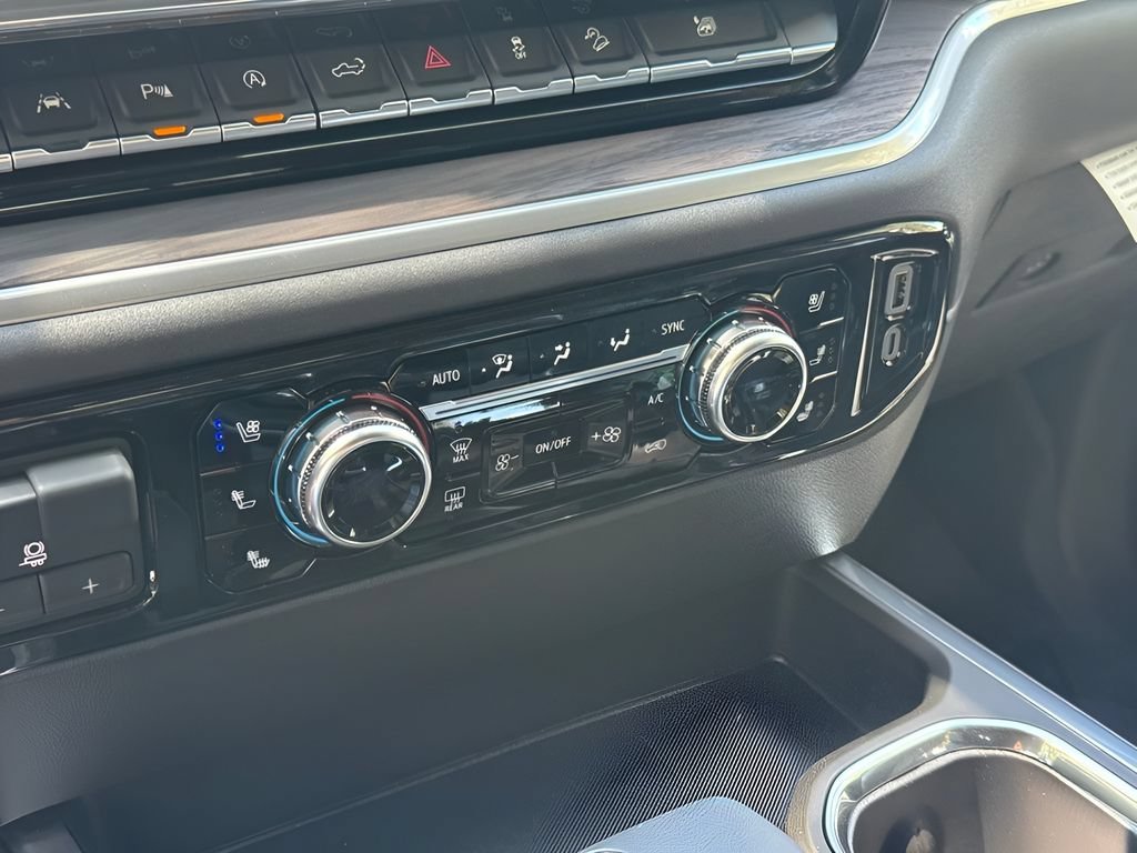 New 2026 Onyx Black GMC SLT image 16