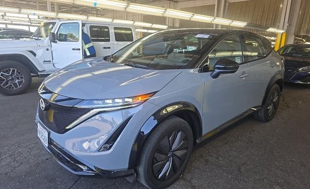 2024 Nissan Ariya Engage AWD's photo