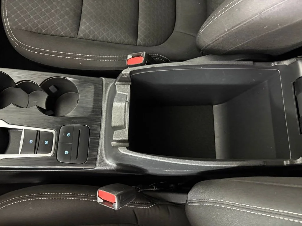 Used 2024 Silver Ford Active image 30