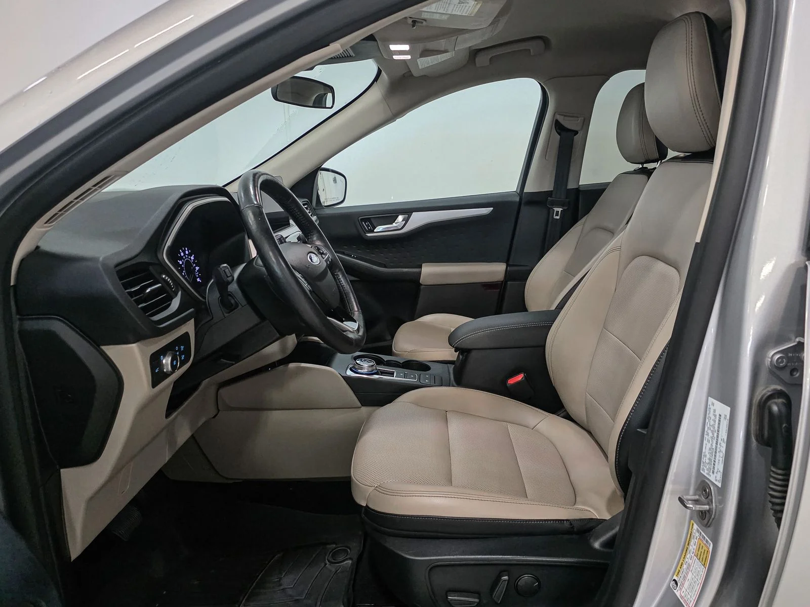 Used 2020 Silver Ford SEL image 20
