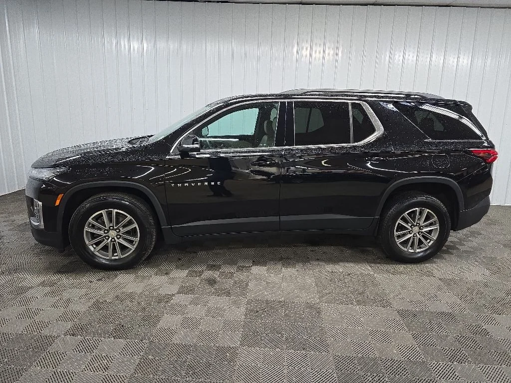Used 2023 Black Chevrolet LT Leather image 5