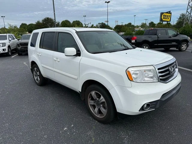 2015 Honda Pilot 4WD SE's photo