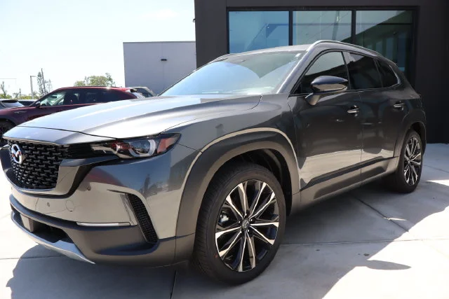 2026 Mazda CX-50 Premium Plus - Photo 8