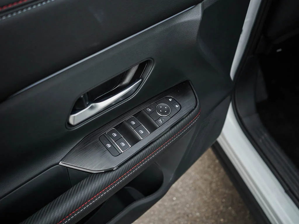 2026 Nissan KICKS SR AWD - Photo 18