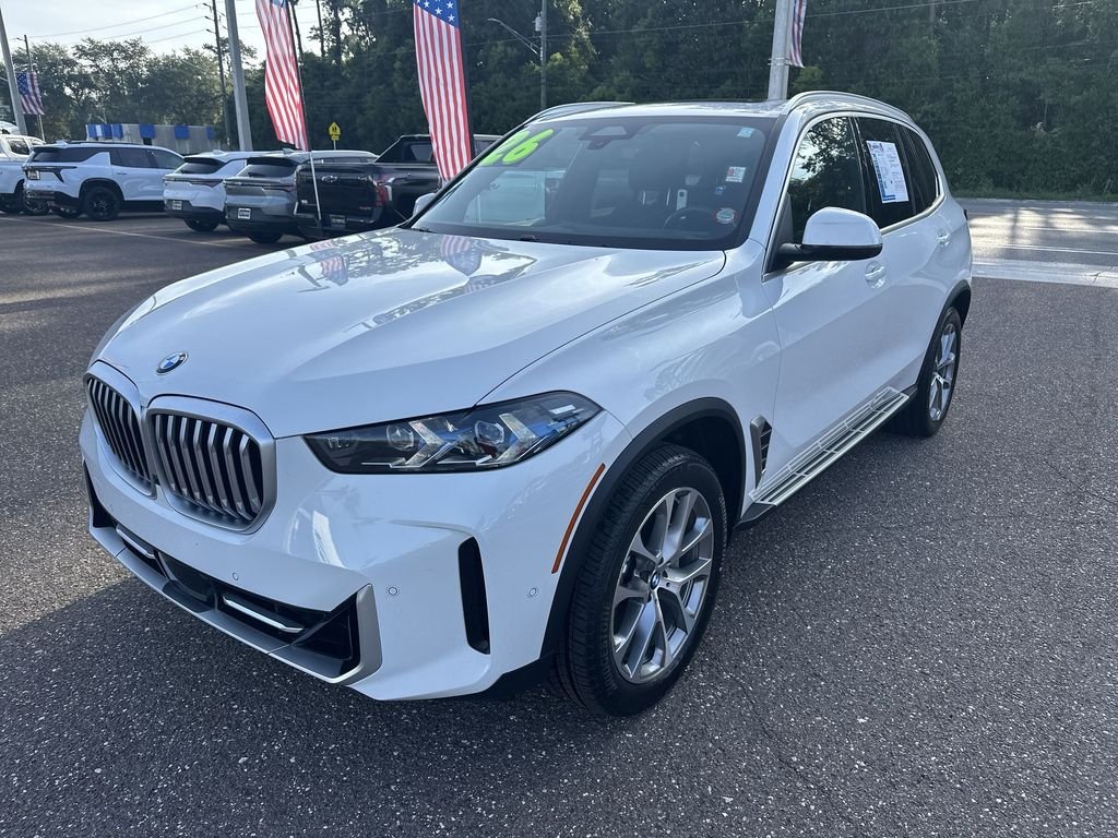 Used 2026 Black BMW sDrive40i image 12