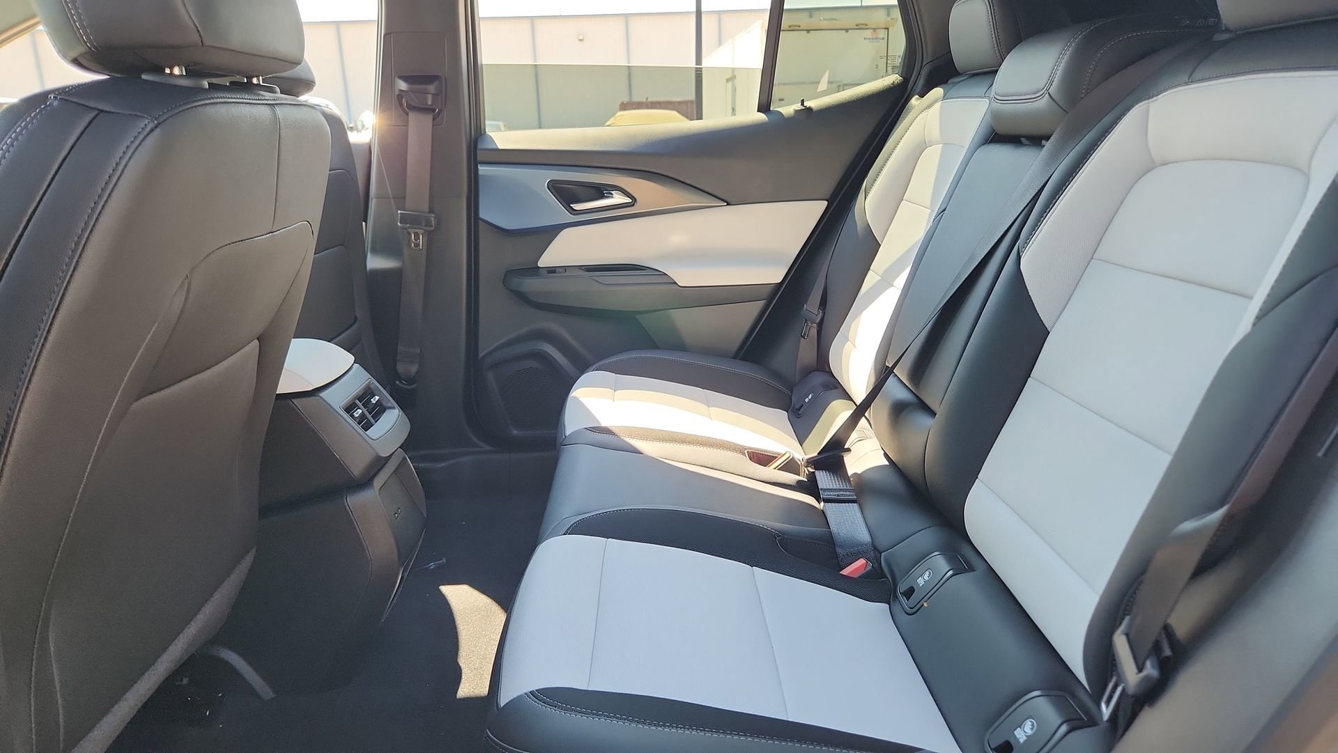 2026 Chevrolet Equinox EV 2LT - Photo 26