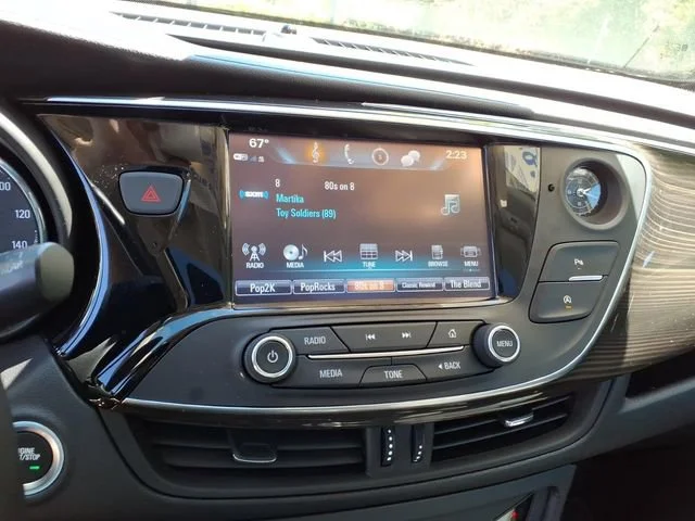 2019 Buick Envision Essence - Photo 19