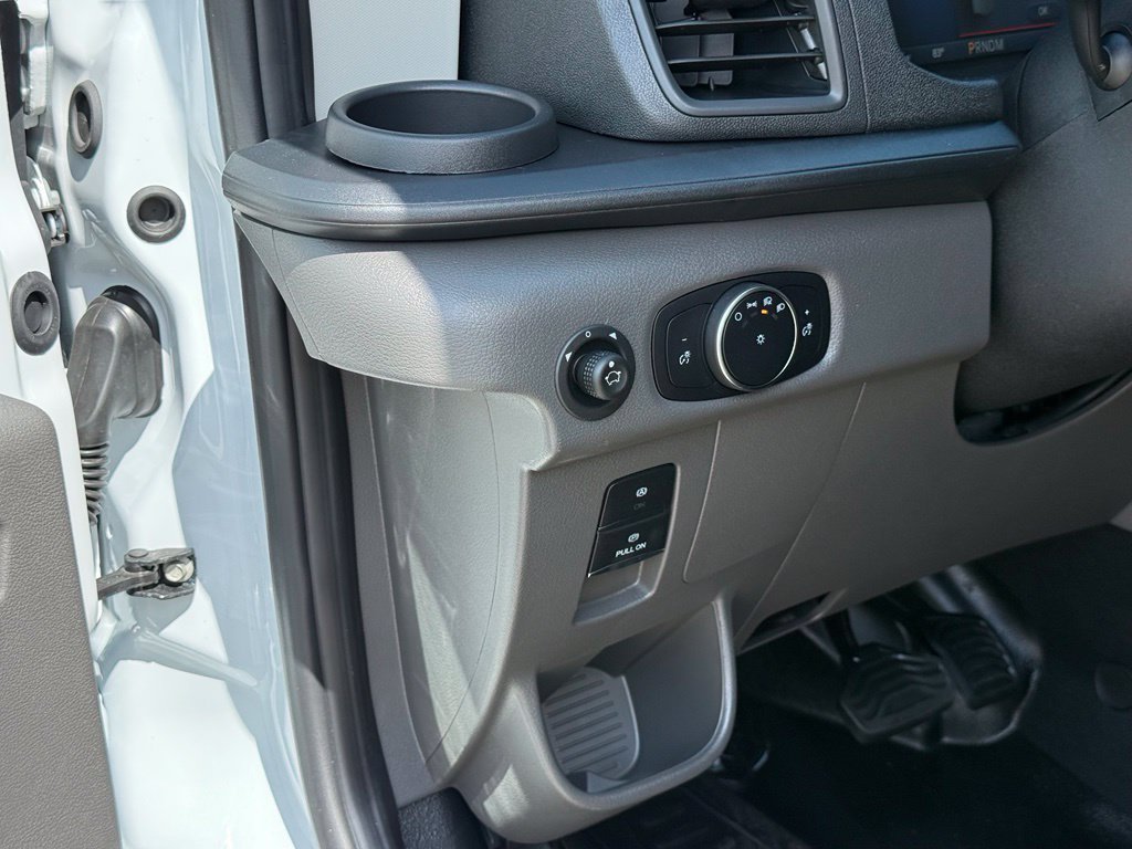 New 2026 Oxford White Ford Cargo Van image 13