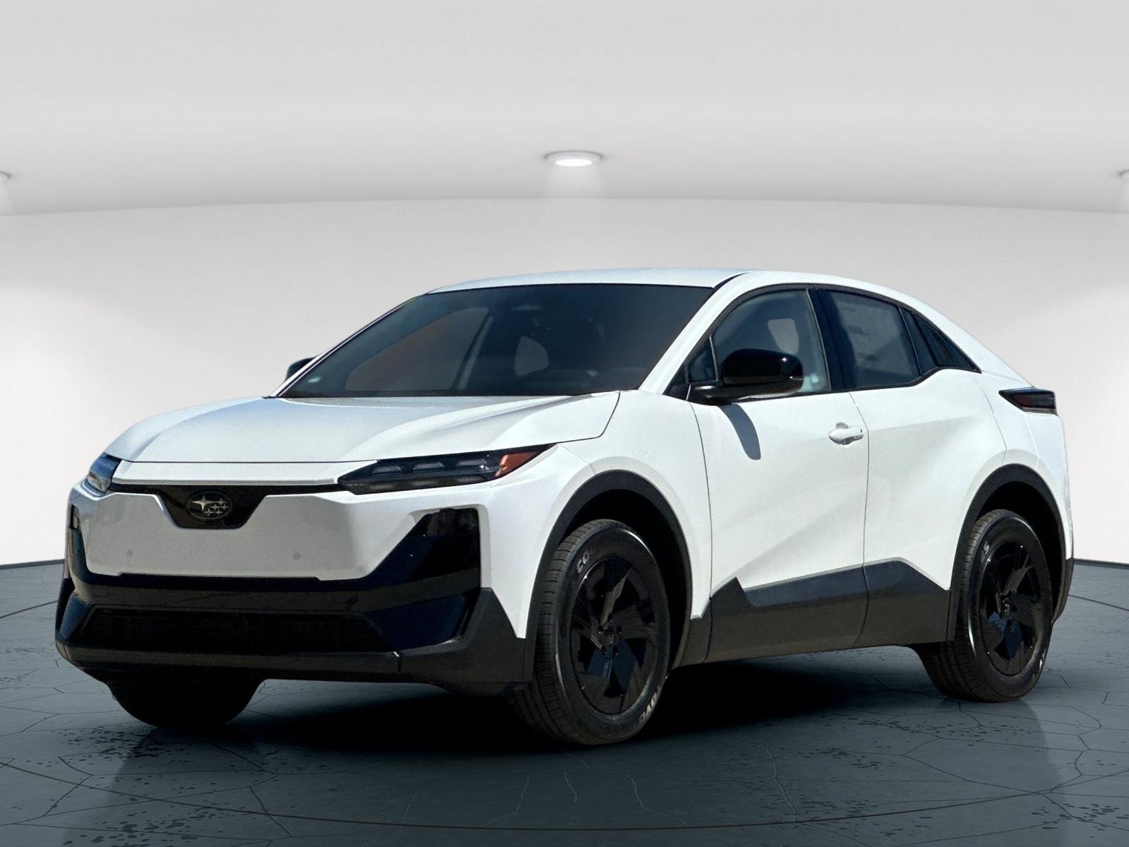 Used 2026 Cosmic White Pearl Subaru 4D Sport Utility image 2