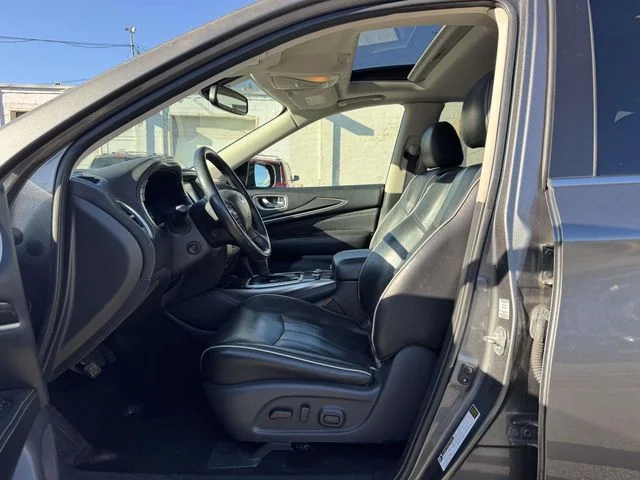 Used 2018 Gray INFINITI Base image 22
