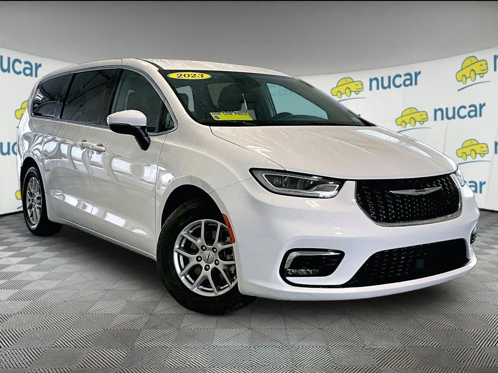 2023 Chrysler Pacifica