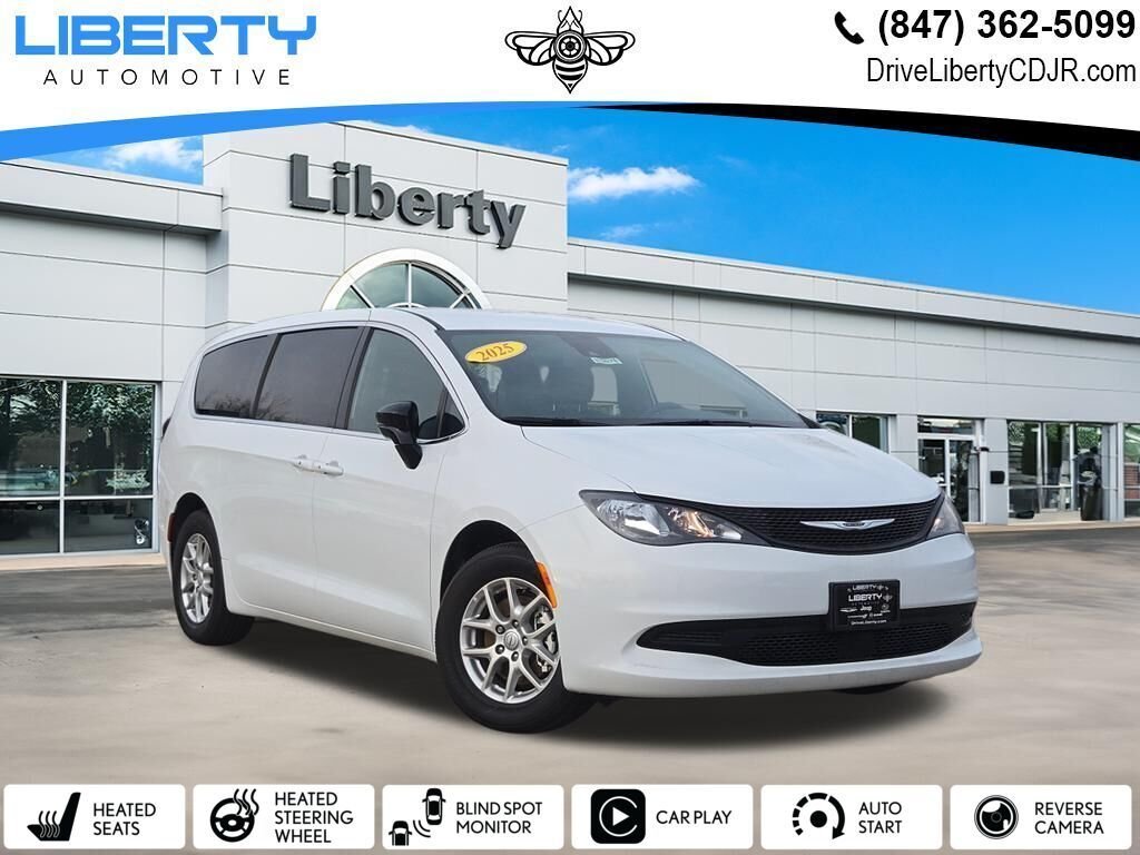 2025 Chrysler Voyager LX's photo