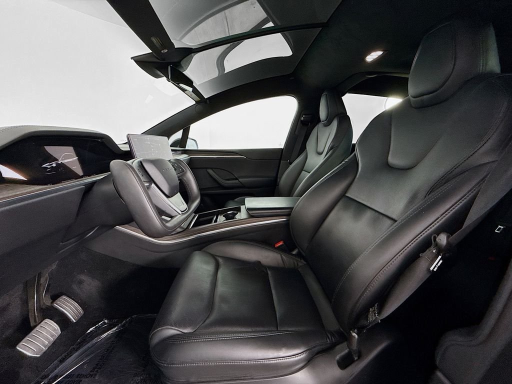 Used 2023 Black Tesla Standard Range image 20