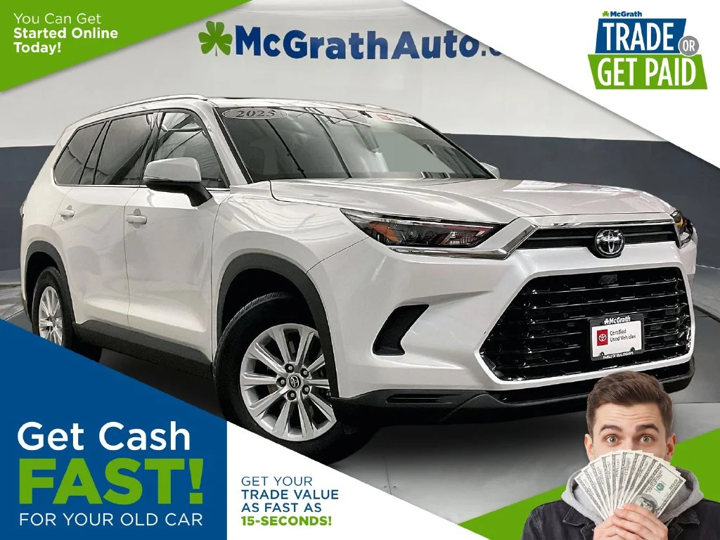 Used 2025 Beige Toyota XLE image 1