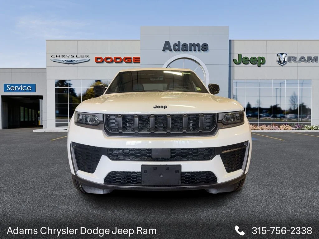 New 2026 Bright White Clear-Coat Exterior Paint Jeep Altitude image 2