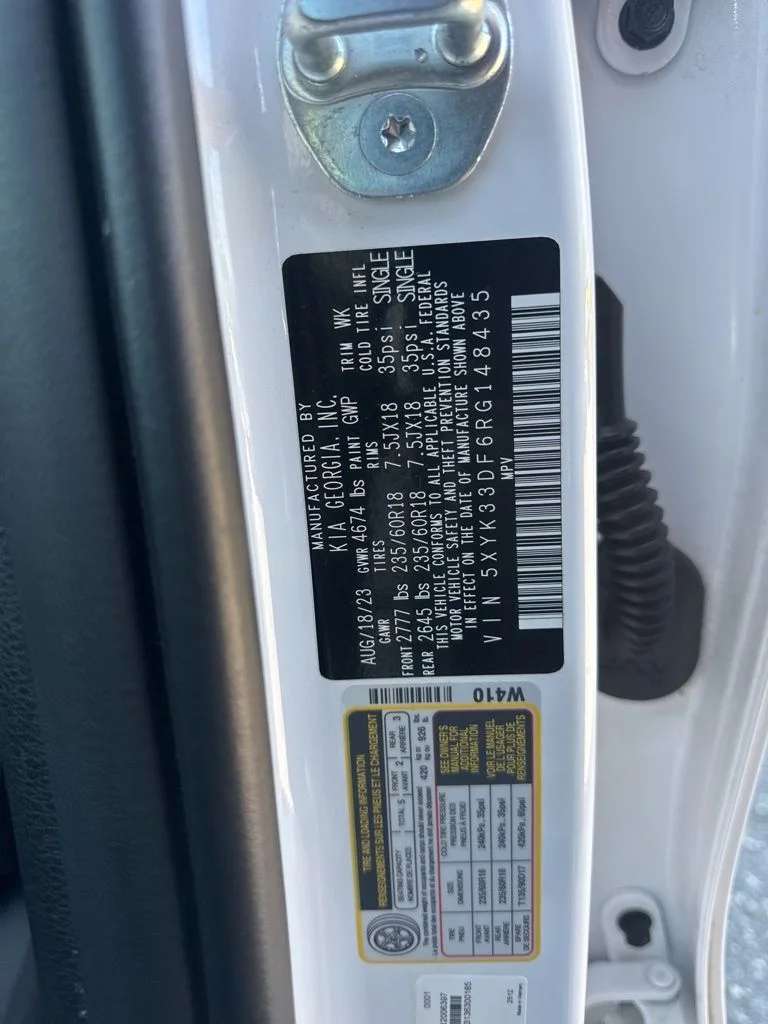 Used 2024 White Kia EX image 32