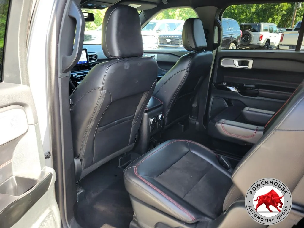 Used 2023 Silver Ford ST-Line image 15