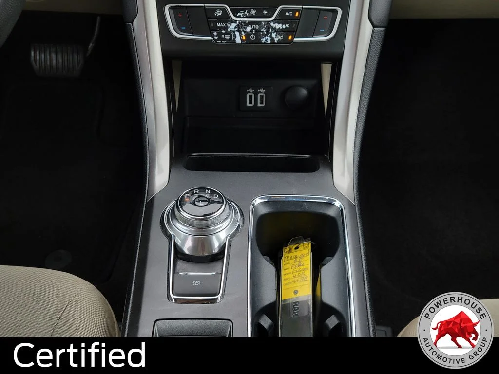 Used 2020 White Ford SE image 22