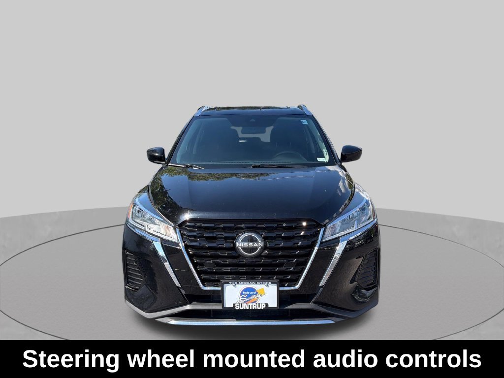 Used 2023 Black Nissan SV image 10