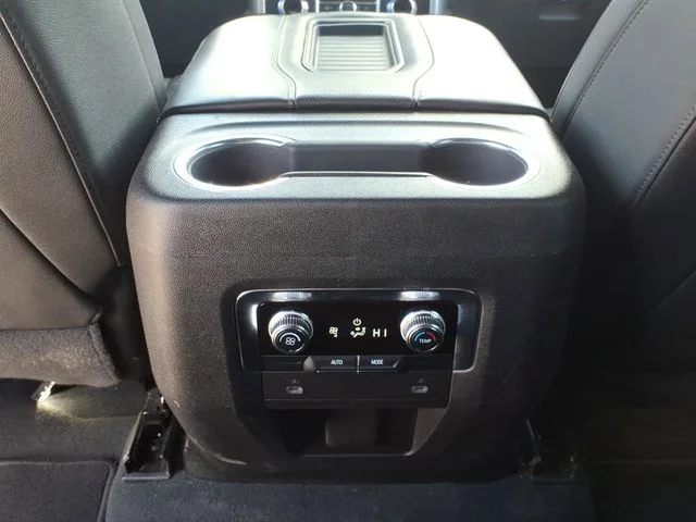 Used 2024 Black GMC SLT image 22