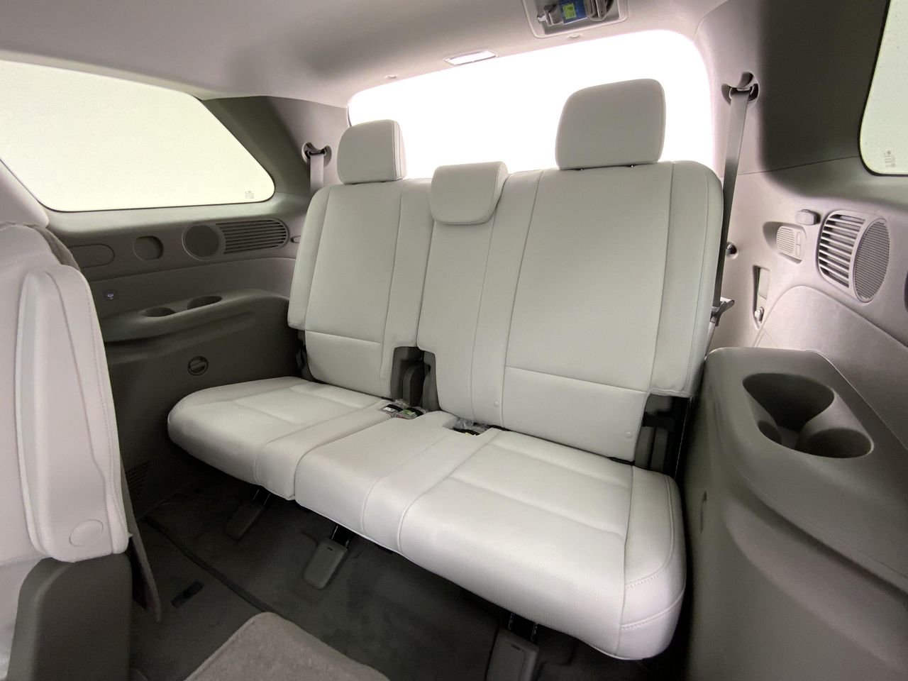 New 2026 Creamy White Pearl Hyundai SEL AWD image 14