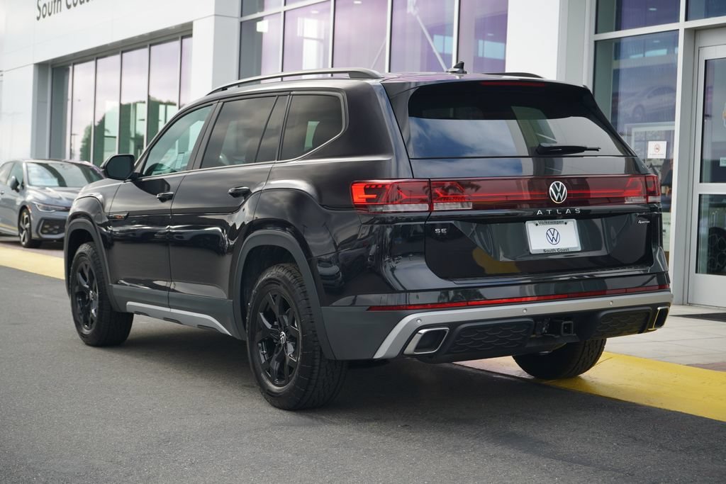 New 2026 Deep Black Pearl Volkswagen Peak Edition image 3