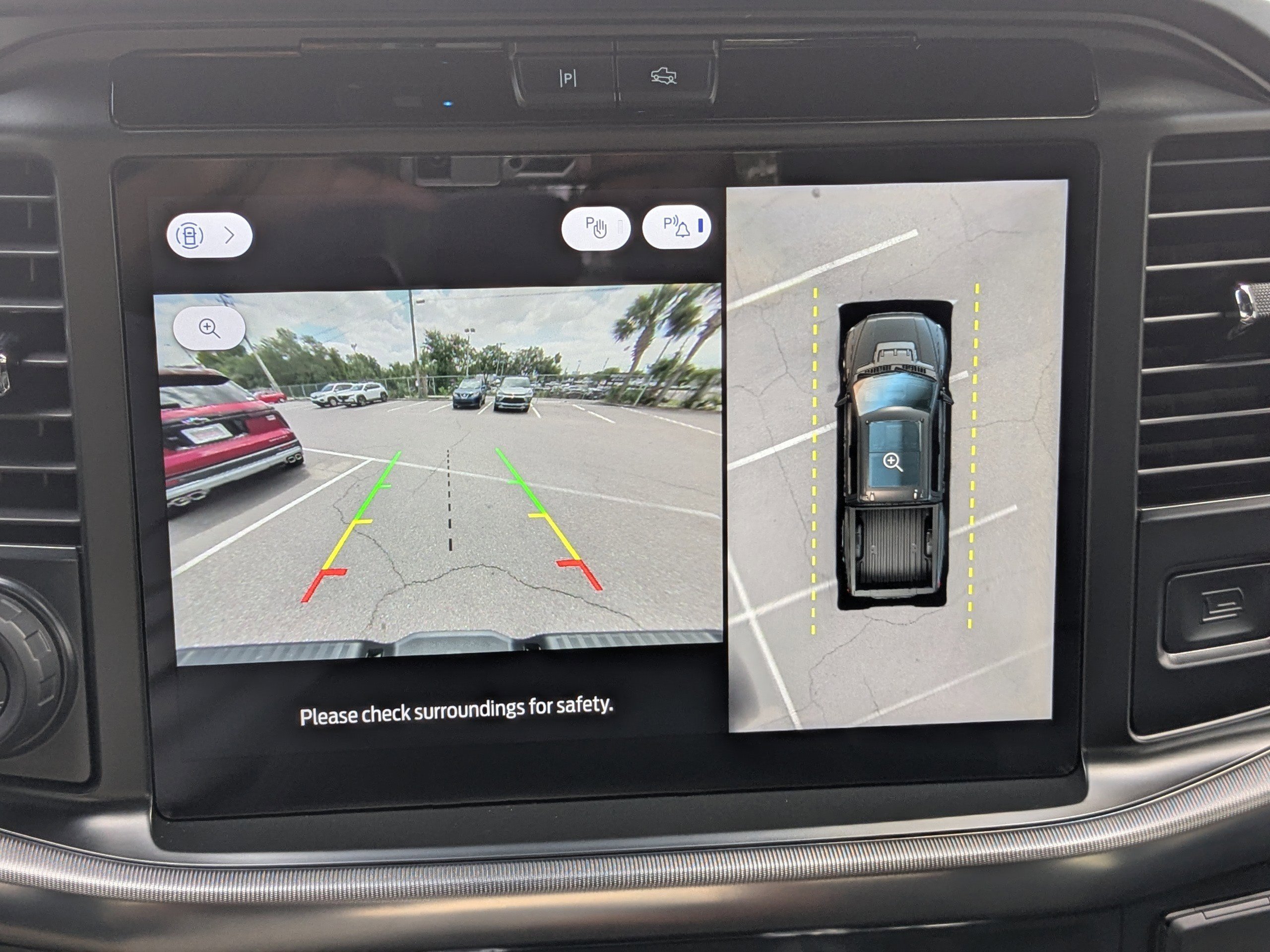 2025 Ford F-150 Raptor - Photo 22